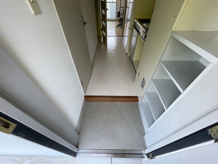 物件内観写真20　(玄関)