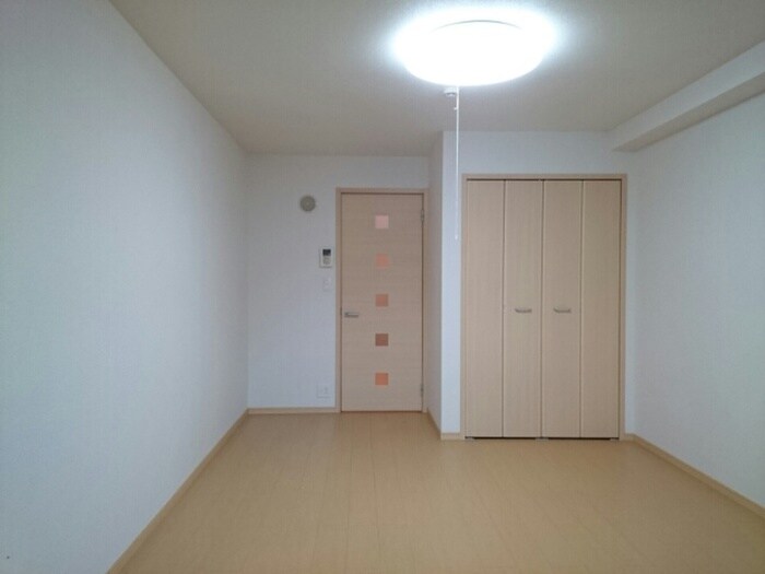 物件内観写真11　(居室)