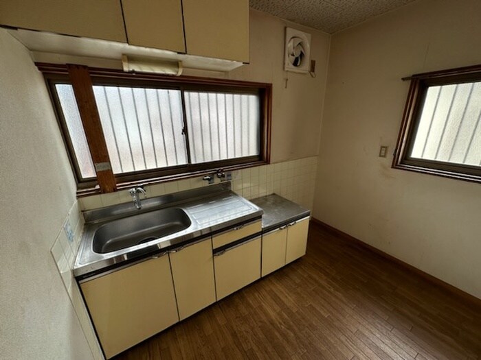 物件内観写真16　(キッチン)