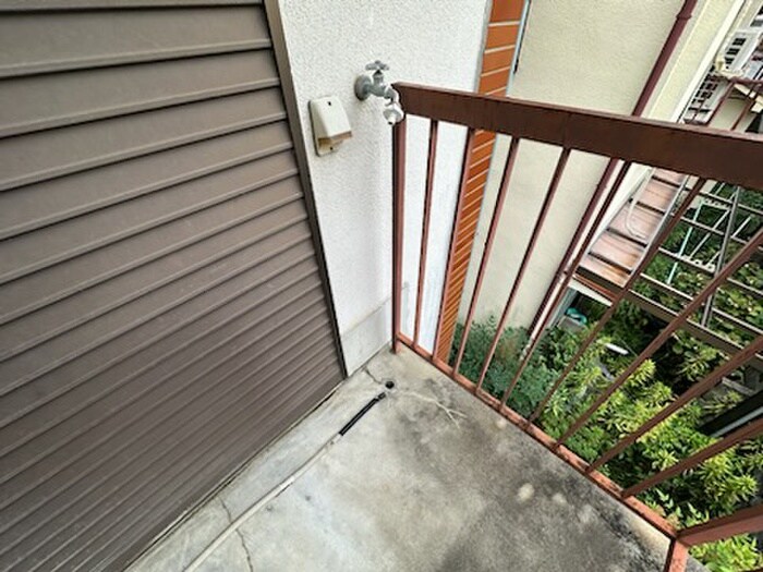 物件内観写真17　(洗濯機置場)