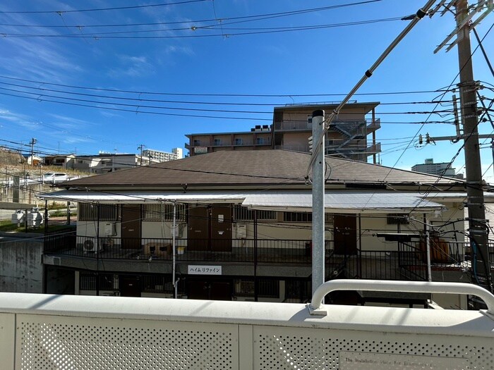 物件内観写真16　(室内からの展望)