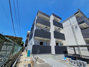 フジパレス近鉄八尾Ⅲ番館外観写真