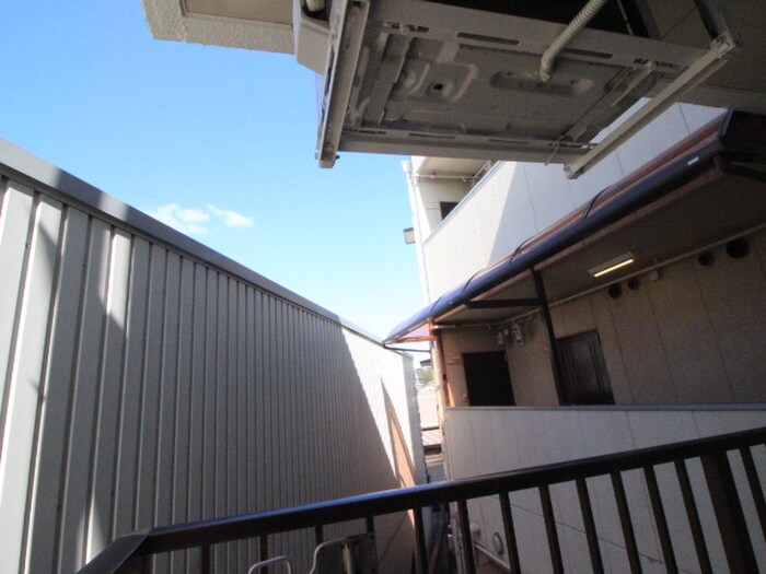 物件内観写真18　(室内からの展望)