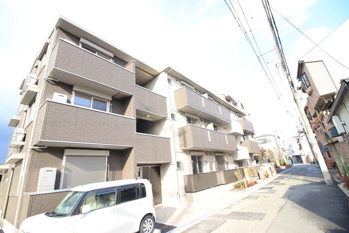 物件外観写真1　(外観写真)