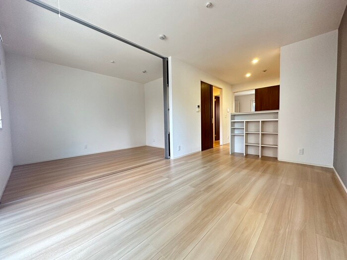 物件内観写真7　(居室)