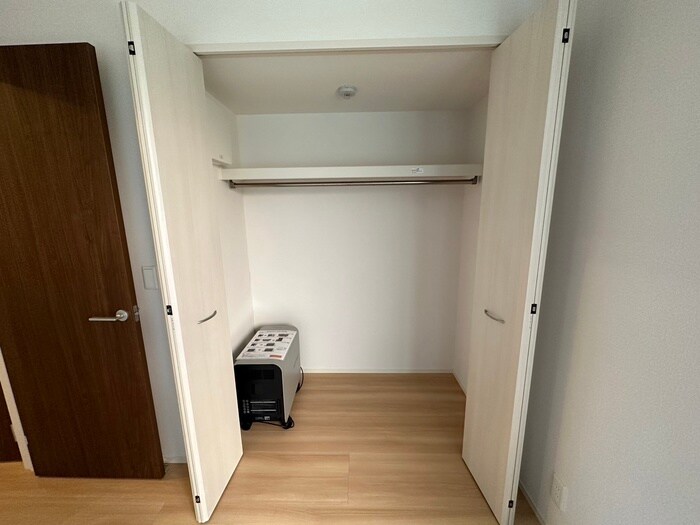 物件内観写真13　(収納)