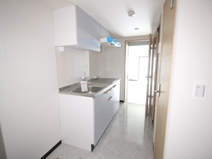 物件内観写真6　(廊下)