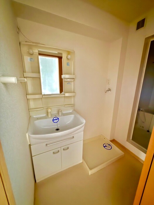 物件内観写真11　(洗面)