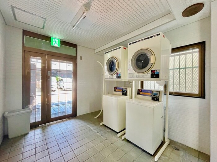 物件外観写真4　(建物設備)