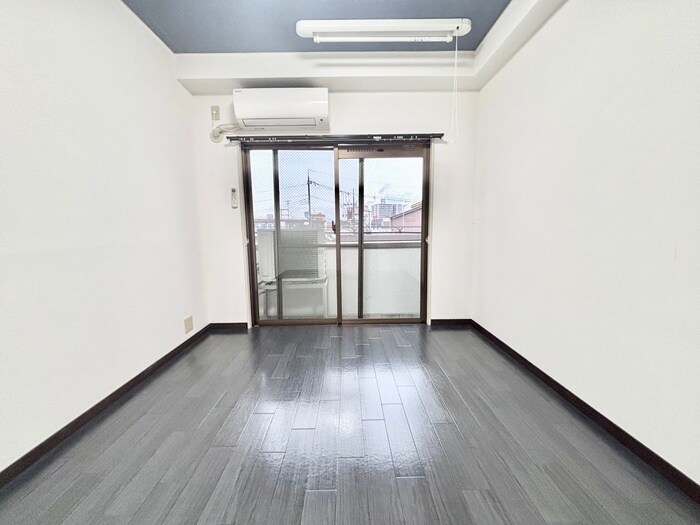 物件内観写真11　(居室)