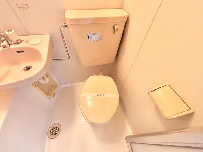 物件内観写真15　(トイレ)