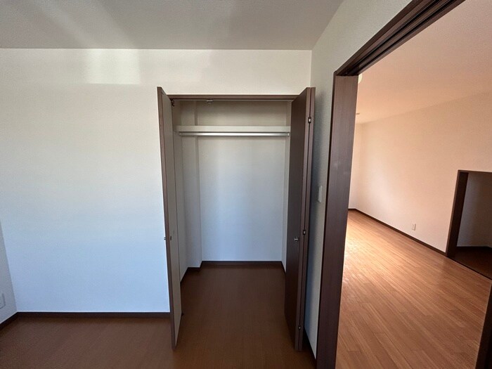 物件内観写真15　(収納)