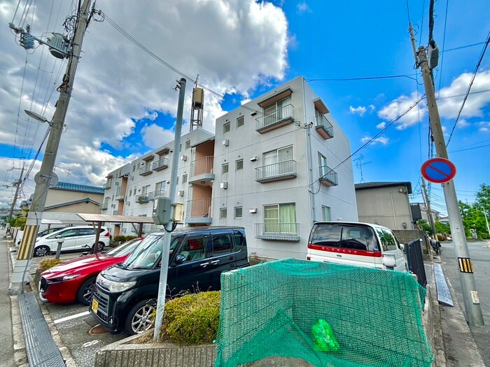 物件外観写真3　(外観写真)