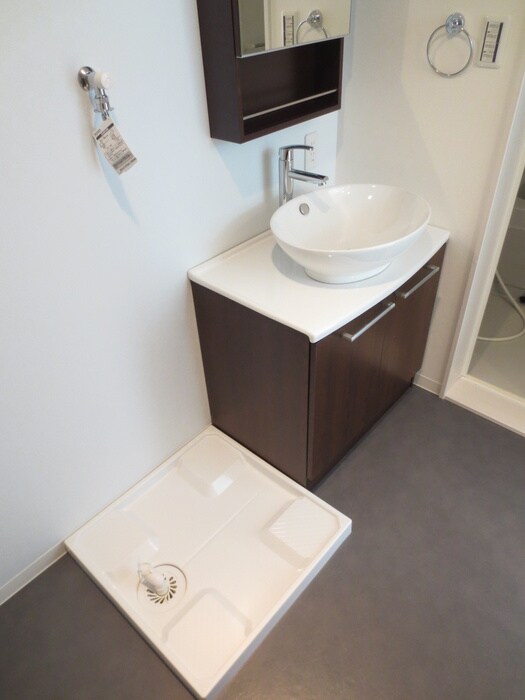 物件内観写真9　(洗面)