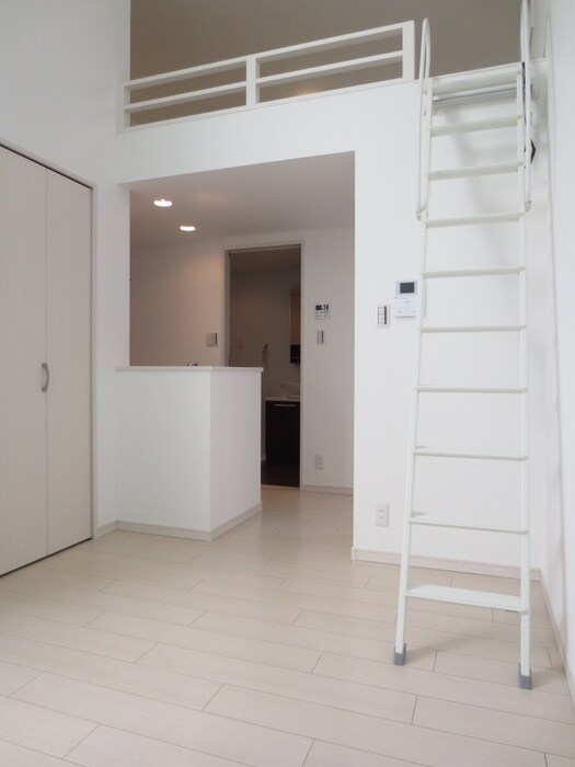 物件内観写真13　(居室)