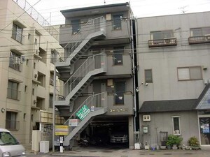 コ－ポチ－マ外観写真