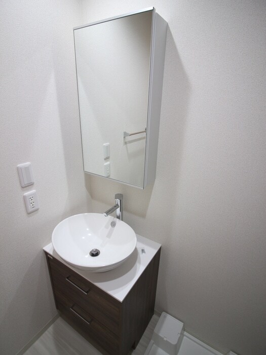 物件内観写真9　(洗面)