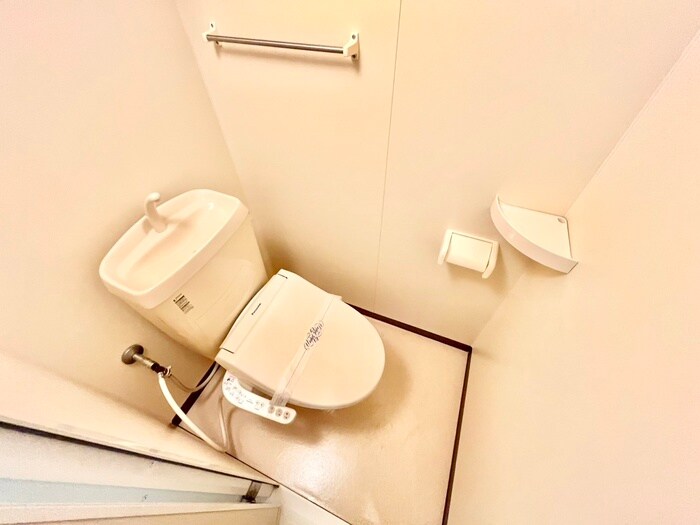 物件内観写真14　(トイレ)