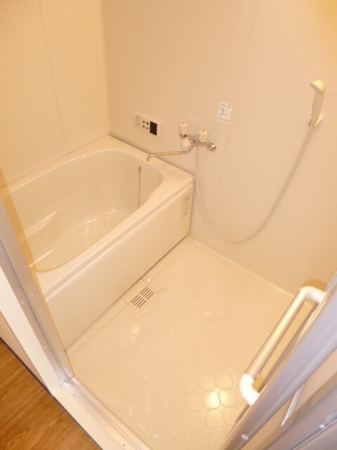 物件内観写真10　(バス／シャワールーム等)