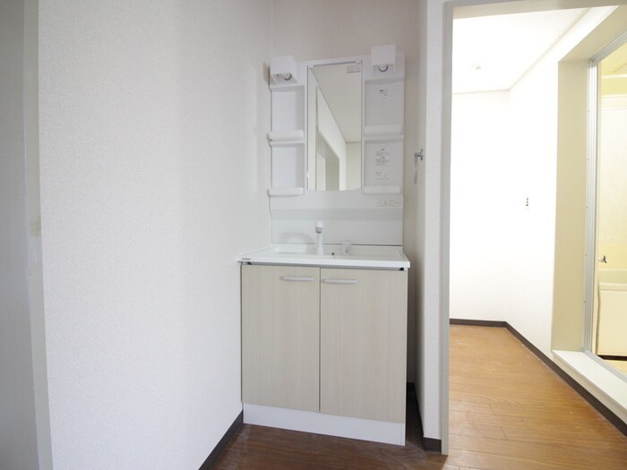 物件内観写真13　(洗面)