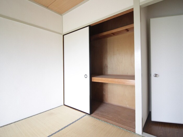 物件内観写真21　(収納)