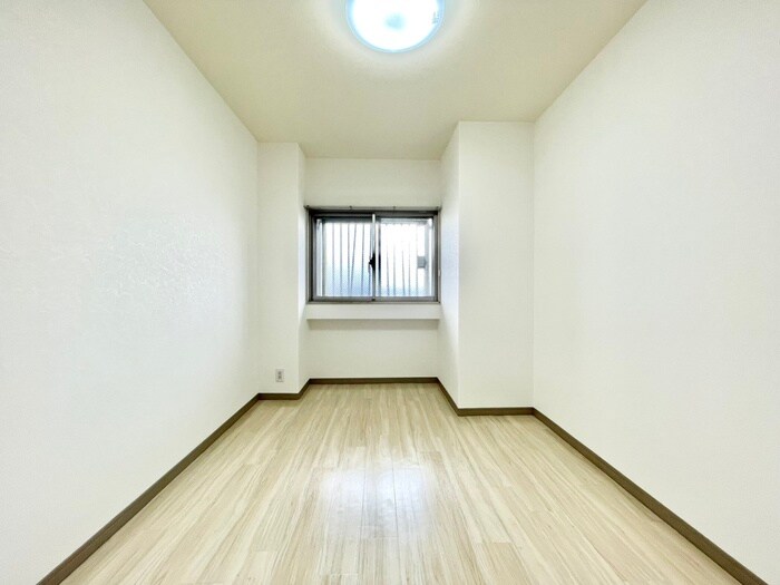 物件内観写真14　(居室)