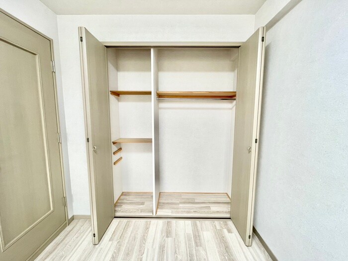 物件内観写真16　(収納)