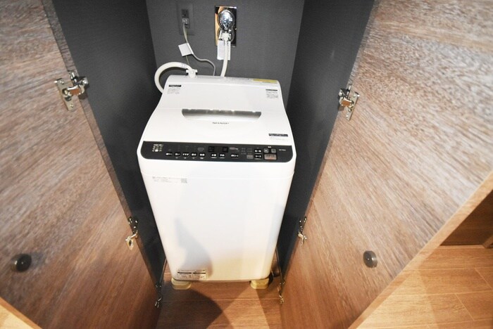 物件内観写真12　(洗濯機置場)