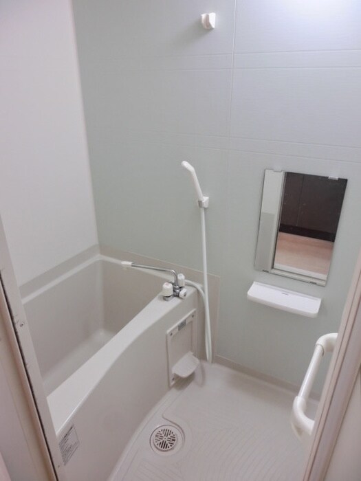 物件内観写真10　(バス／シャワールーム等)