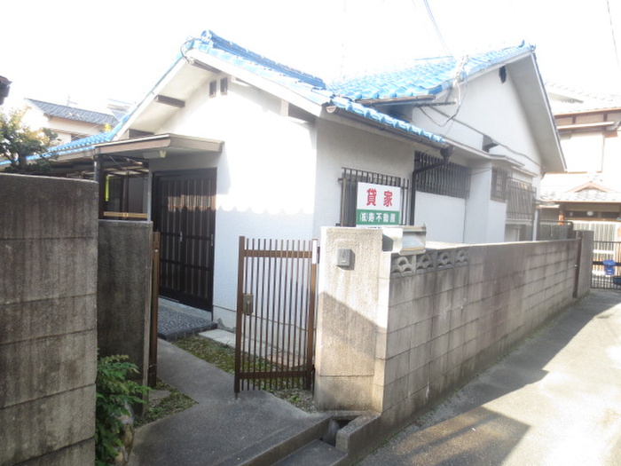 生瀬町2丁目貸家(平屋)