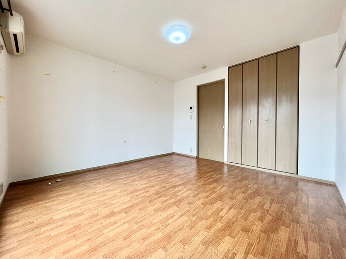 物件内観写真6　(居室)