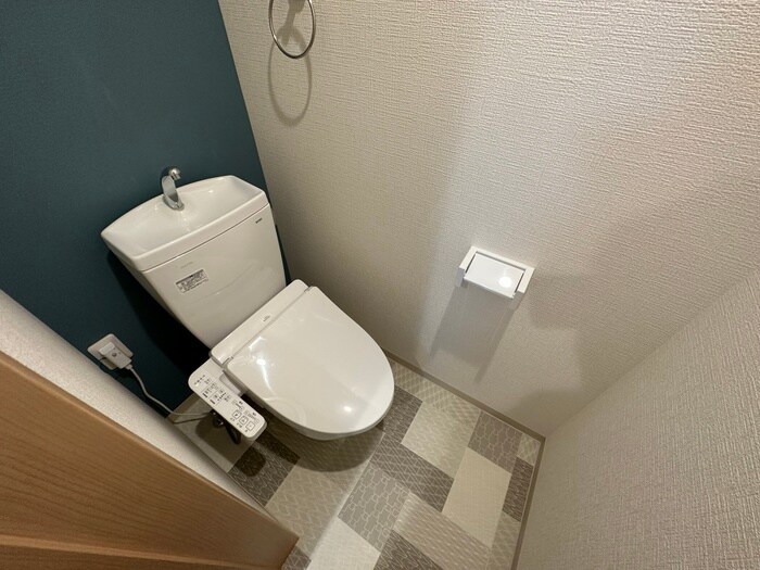 物件内観写真9　(トイレ)