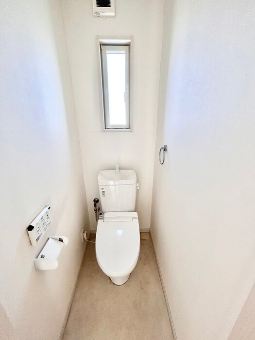 物件内観写真10　(トイレ)