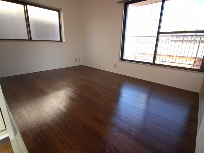 物件内観写真9　(居室)