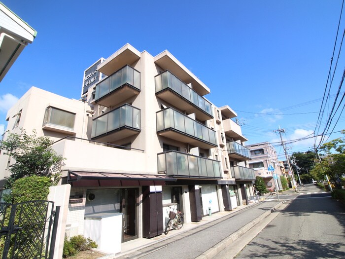 物件外観写真3　(外観写真)