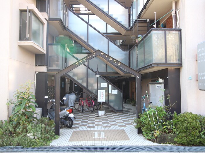 物件外観写真6　(外観写真)