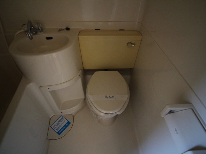 物件内観写真12　(トイレ)