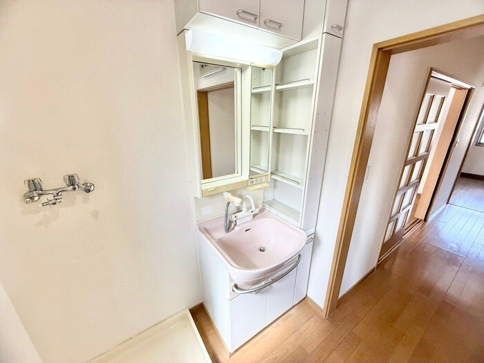 物件内観写真14　(洗面)