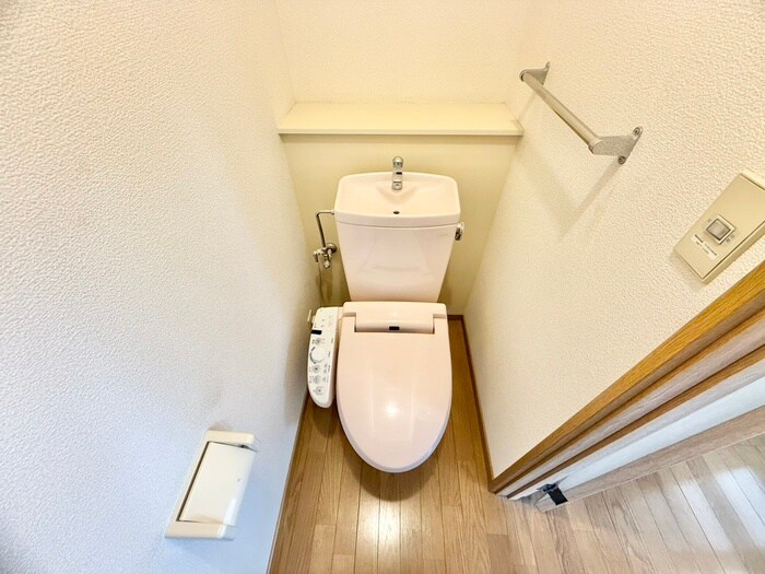 物件内観写真15　(トイレ)