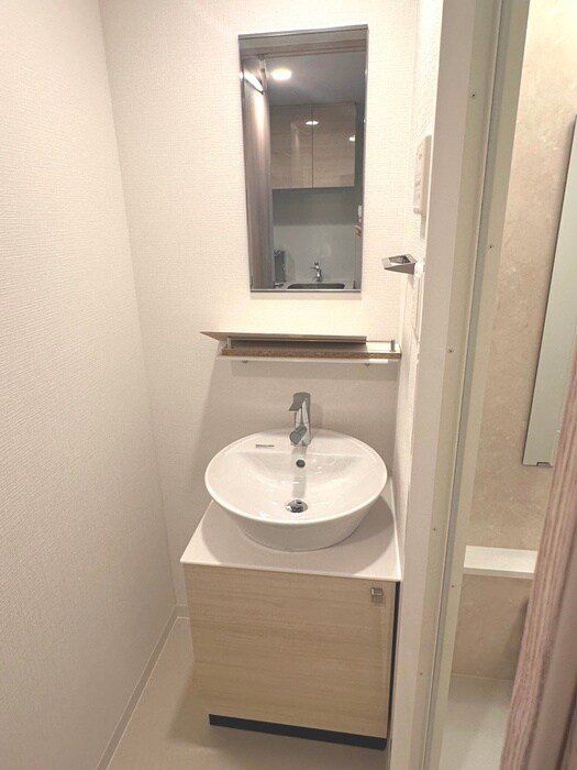 物件内観写真9　(洗面)