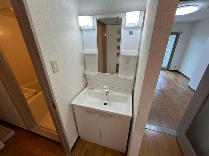 物件内観写真16　(洗面)