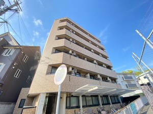ロイヤルイトウ外観写真