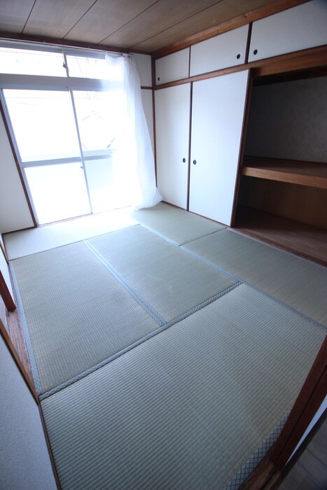 物件内観写真16　(居室)