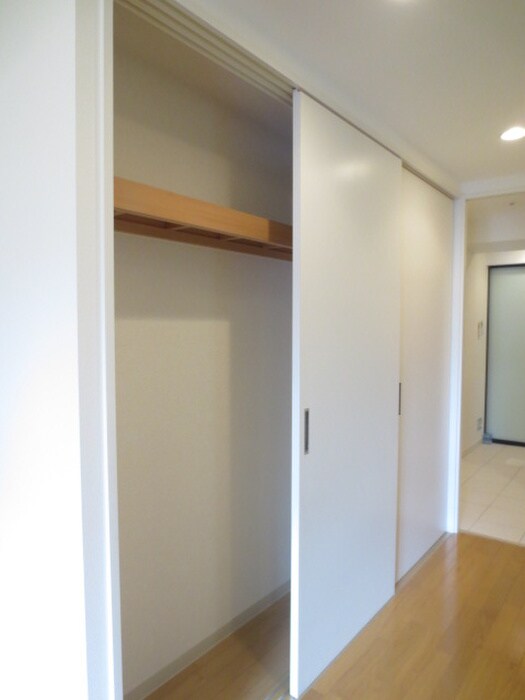 物件内観写真10　(収納)