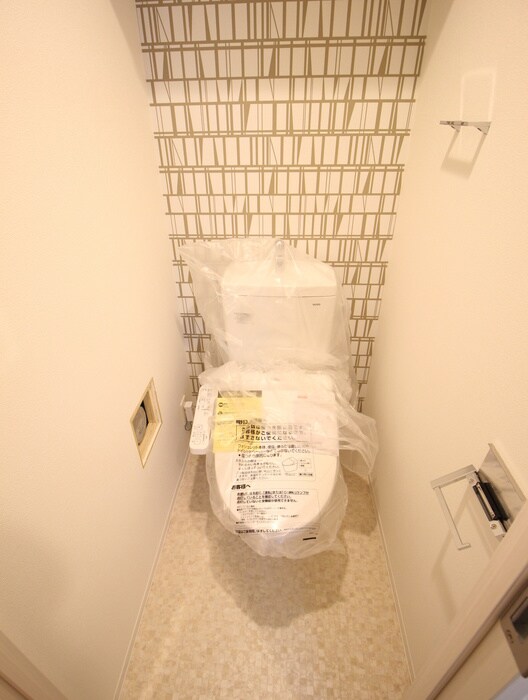 物件内観写真14　(トイレ)