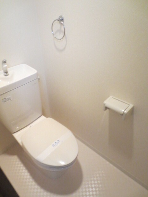 物件内観写真10　(トイレ)