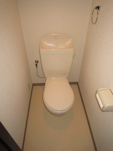 物件内観写真12　(トイレ)