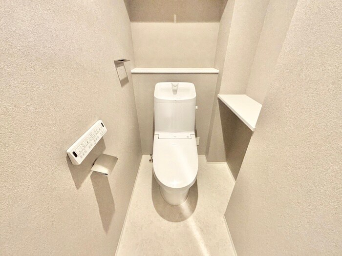 物件内観写真4　(トイレ)