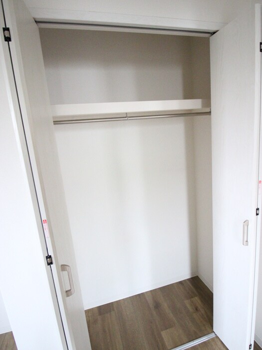 物件内観写真15　(収納)
