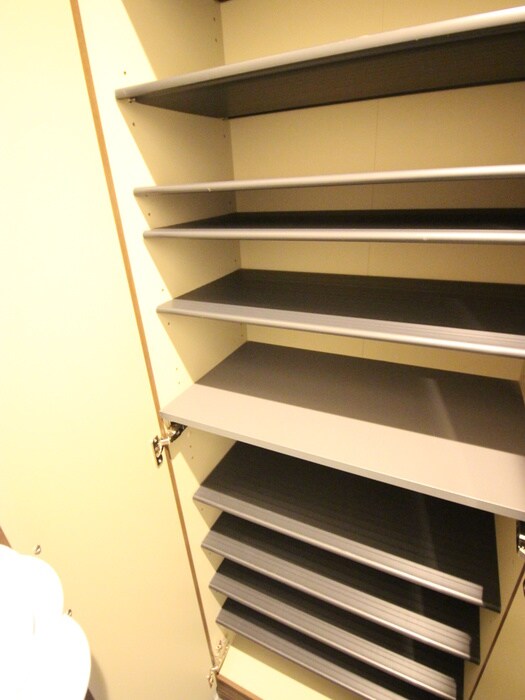 物件内観写真19　(靴箱)